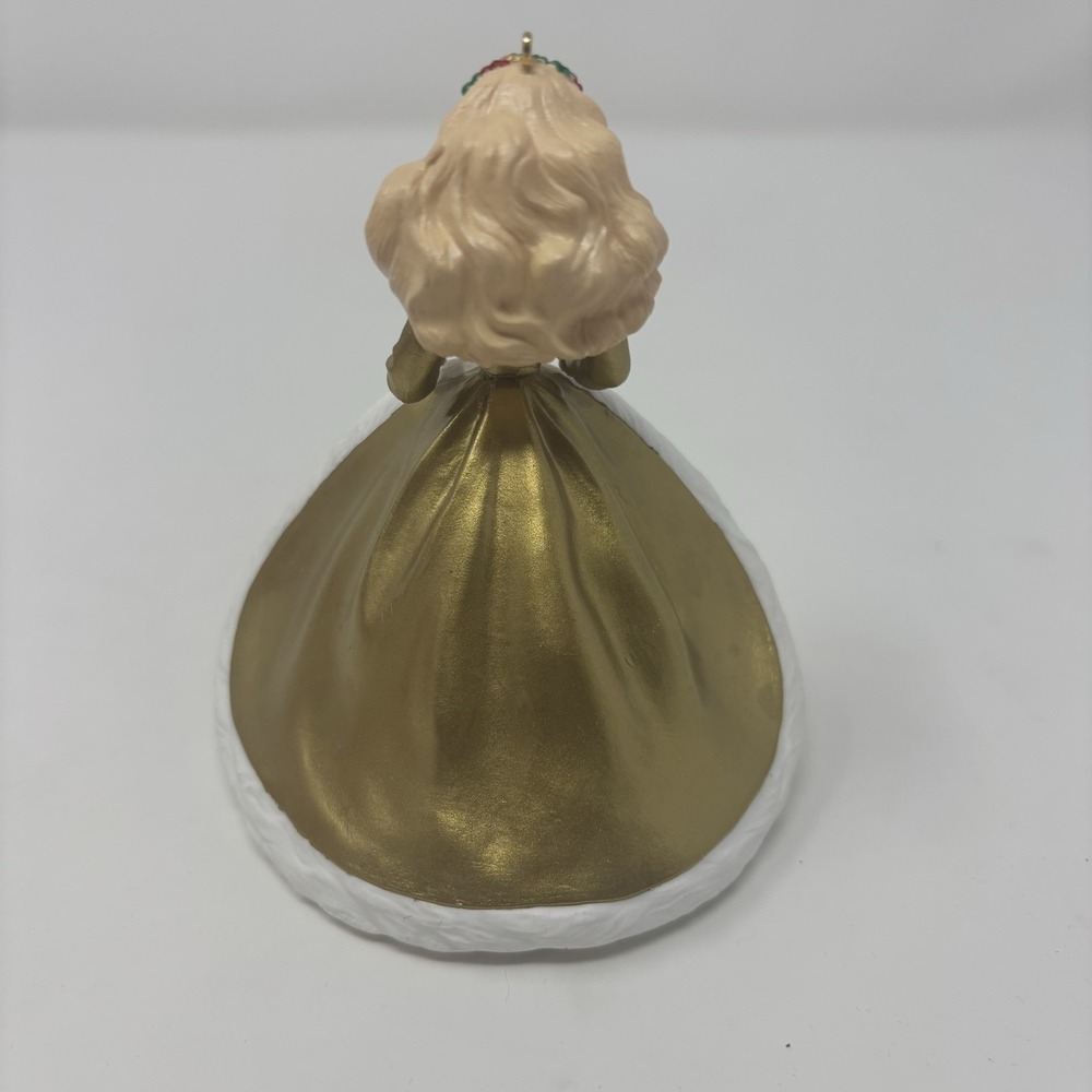 1994 Holiday Barbie Hallmark Keepsake Collectors Series Ornament #2 in Series - Picture 3 of 6